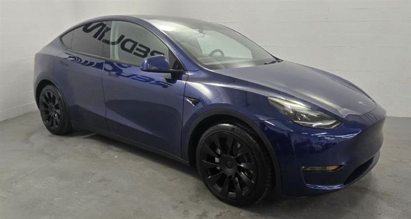 Tesla Model Y Long Range AWD 2023