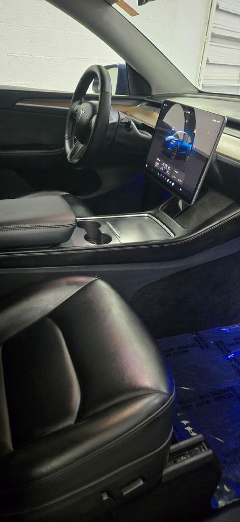 Tesla Model Y Long Range AWD 2023