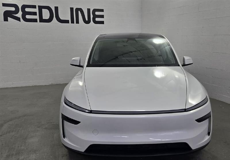 Tesla Model Y Long Range 2026