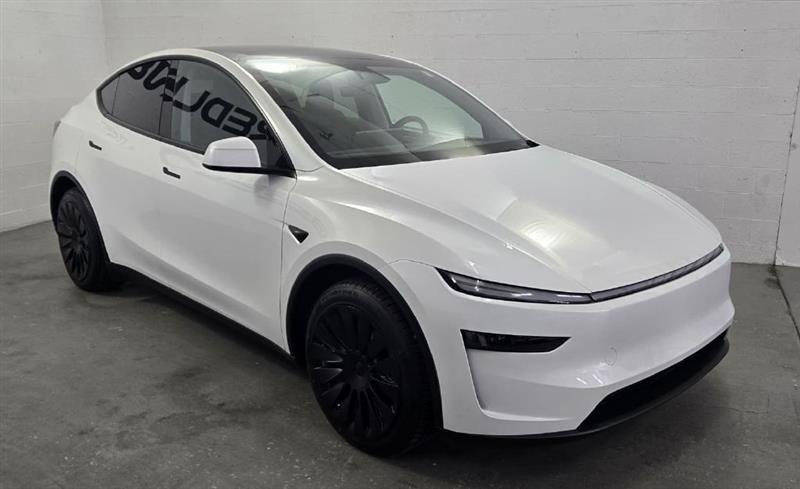 Tesla Model Y Long Range 2026