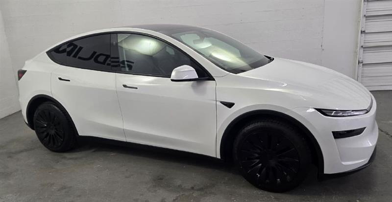 Tesla Model Y Long Range 2026