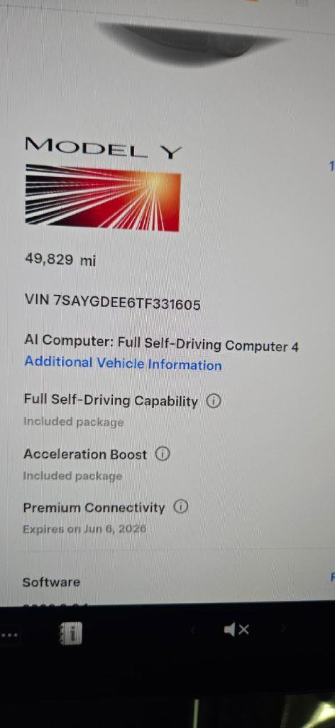 Tesla Model Y Long Range 2026