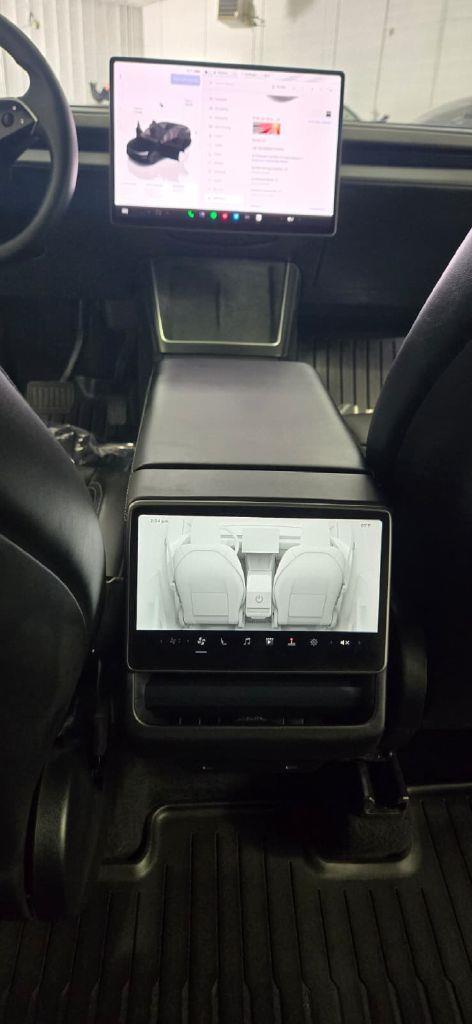 Tesla Model Y Long Range 2026