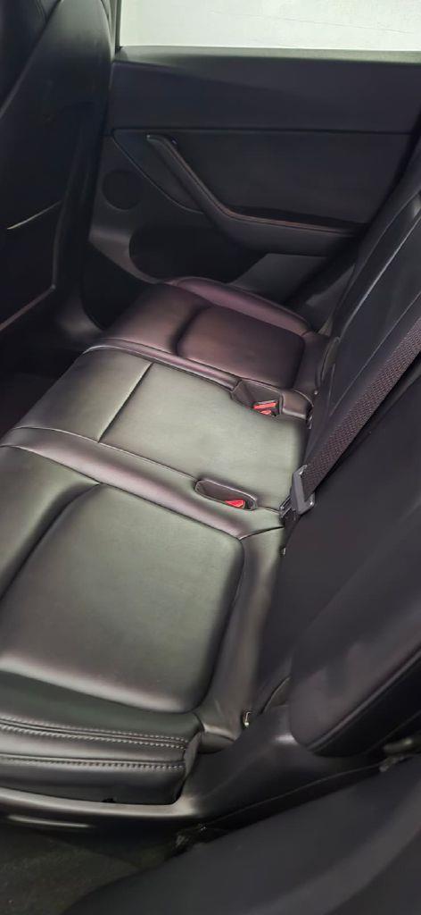 Tesla Model Y Long Range AWD 2024