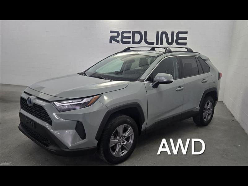 Toyota RAV4 Hybrid XLE 2022