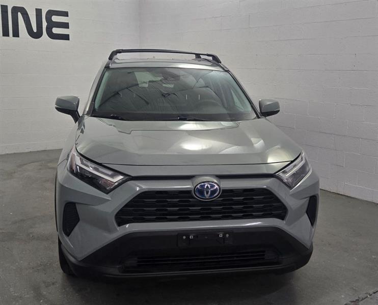Toyota RAV4 Hybrid XLE 2022