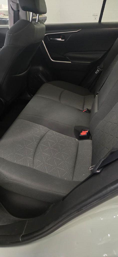 Toyota RAV4 Hybrid XLE 2022
