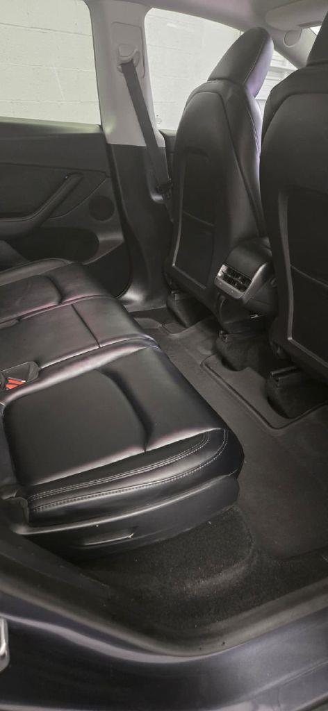 Tesla Model Y Long Range AWD 2023