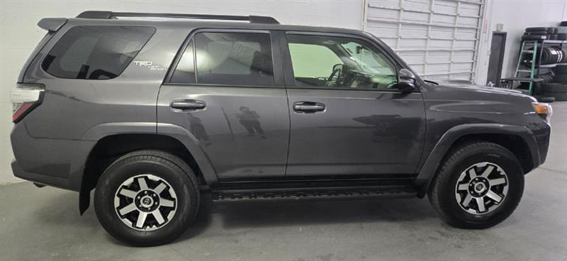 Toyota 4Runner TRD Off-road Premium 4WD 2022