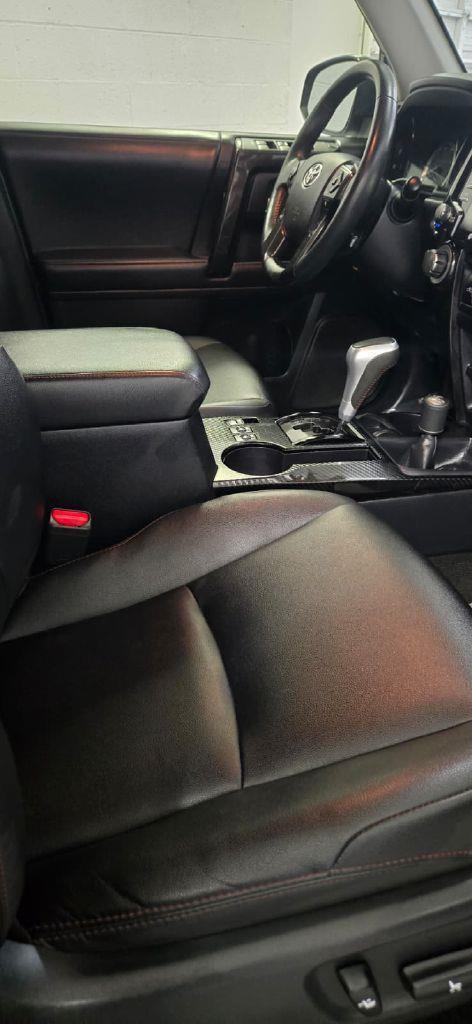 Toyota 4Runner TRD Off-road Premium 4WD 2022