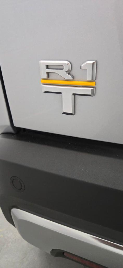 Rivian R1T Adventure 2022
