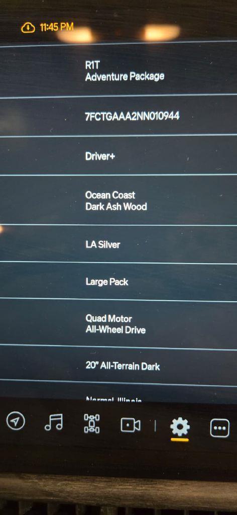 Rivian R1T Adventure 2022