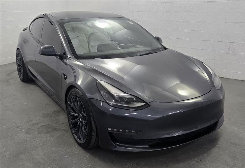 Tesla Model 3 Performance 2022