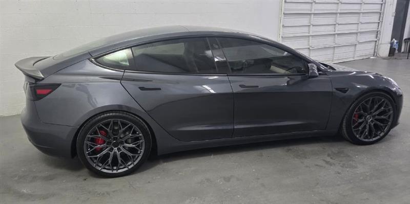 Tesla Model 3 Performance 2022