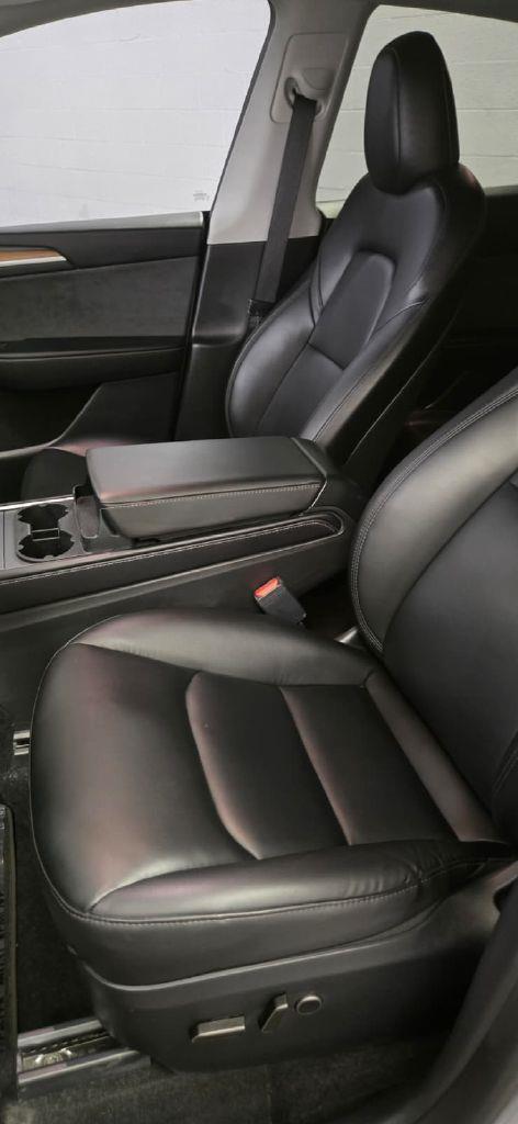Tesla Model Y Long Range 2024