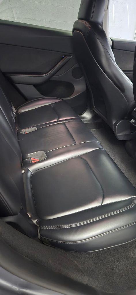 Tesla Model Y Long Range 2024