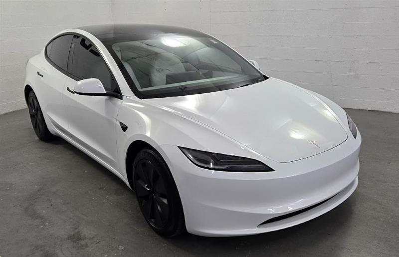 Tesla Model 3 Long Range 2025