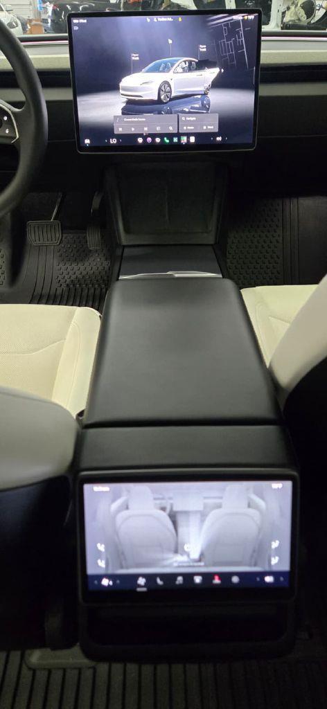 Tesla Model 3 Long Range 2025