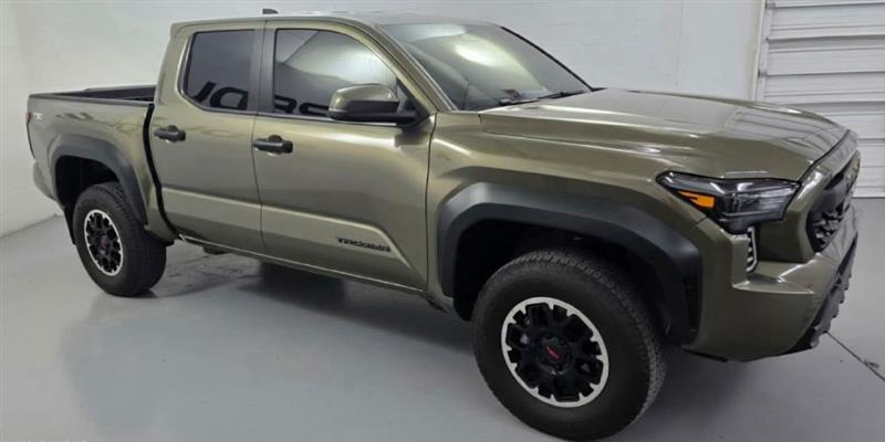 Toyota Tacoma TRD Sport Double Cab 4WD 2024