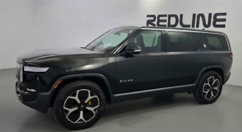 Rivian R1S Adventure 2024