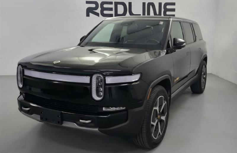Rivian R1S Adventure 2024