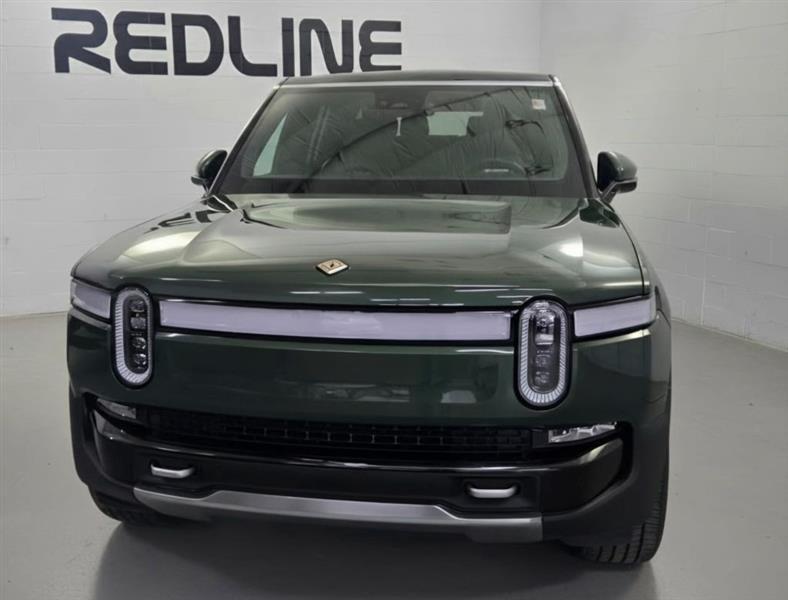 Rivian R1S Adventure 2024