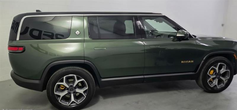 Rivian R1S Adventure 2024