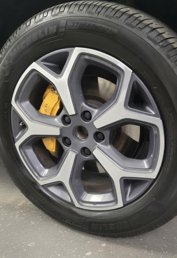 Rivian R1S Adventure 2024