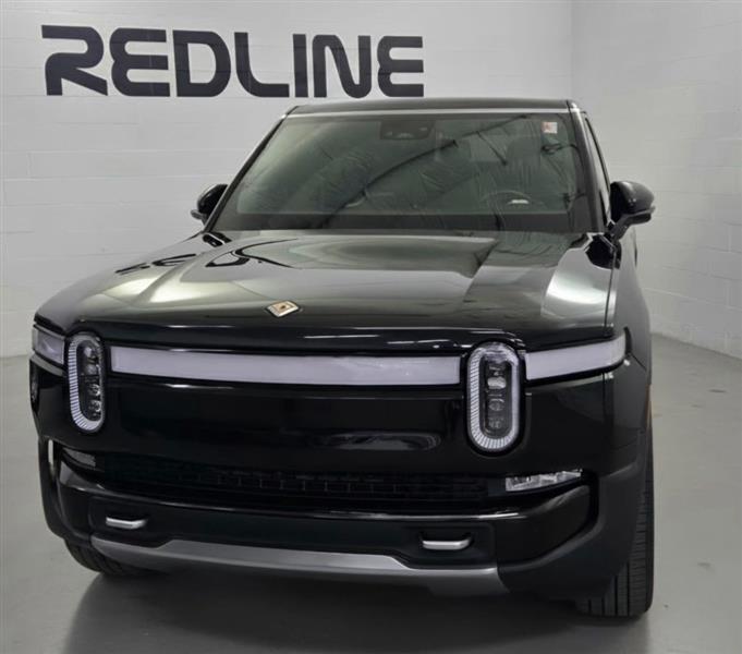Rivian R1S Adventure 2023