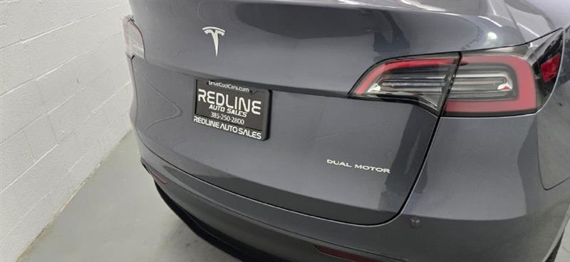 Tesla Model Y Long Range 2023