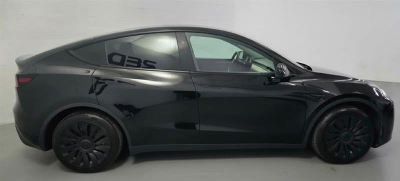 Tesla Model Y Long Range AWD 2023