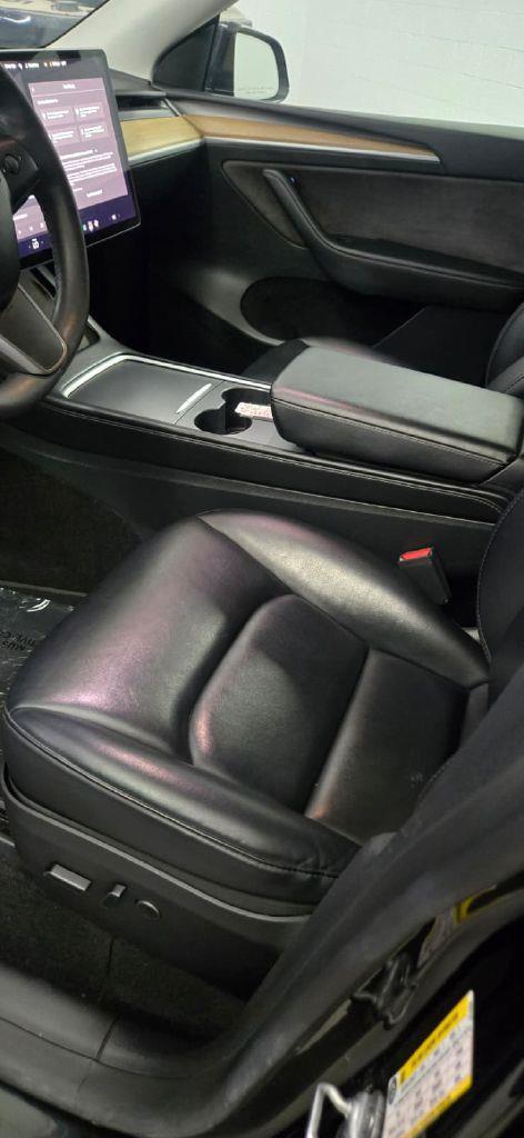 Tesla Model Y Long Range AWD 2023