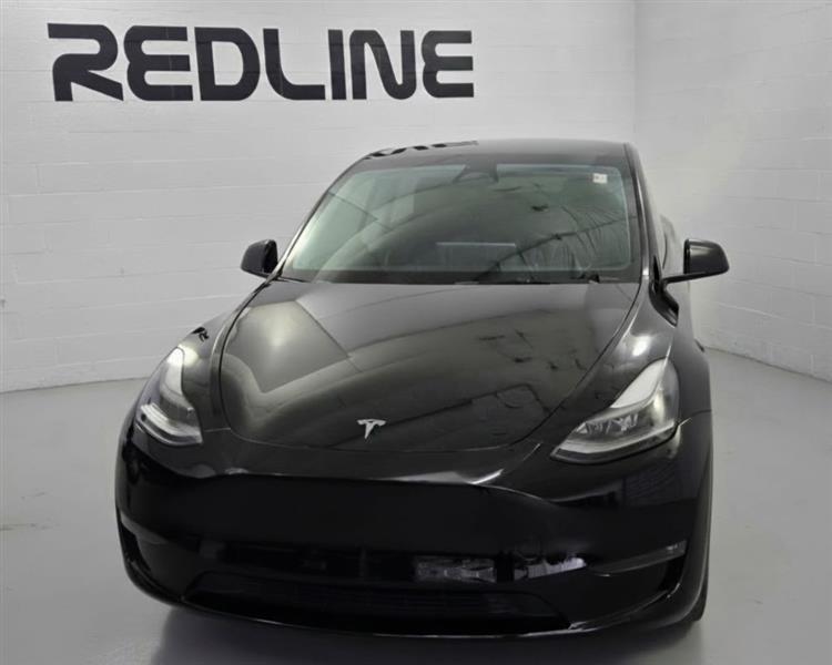Tesla Model Y  2023