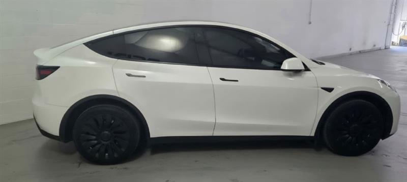 Tesla Model Y Long Range 2023