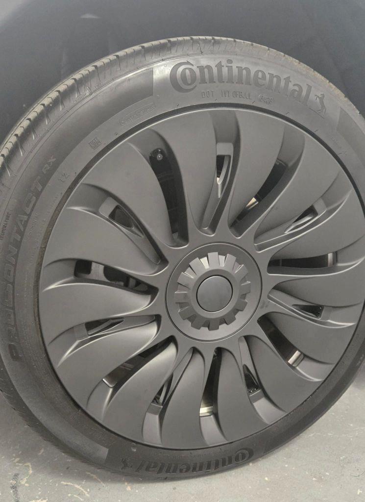 Tesla Model Y Long Range 2023