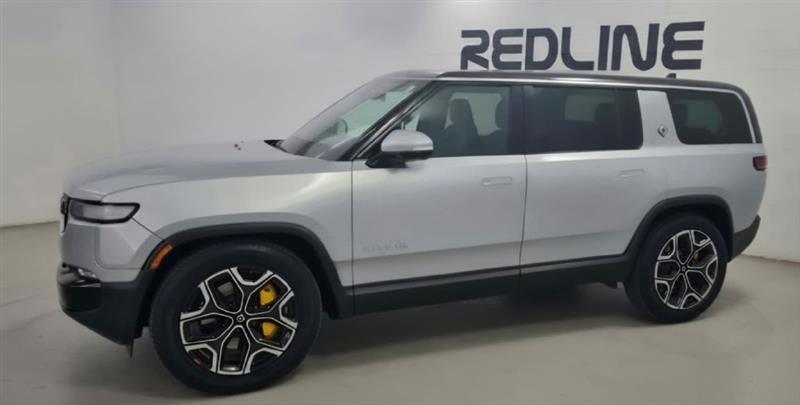 Rivian R1S Adventure 2023