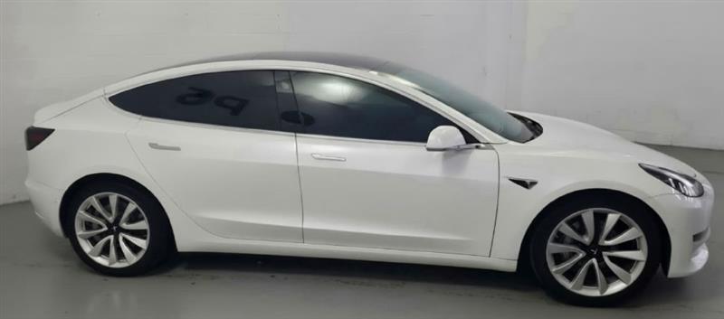 Tesla Model 3 Long Range 2018