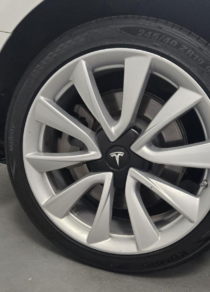 Tesla Model 3 Long Range 2018
