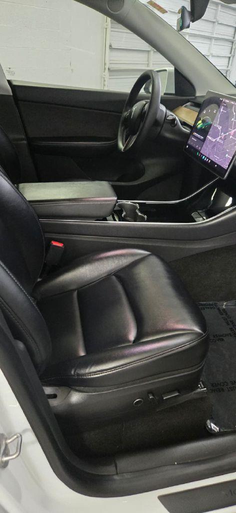 Tesla Model Y Long Range AWD 2021