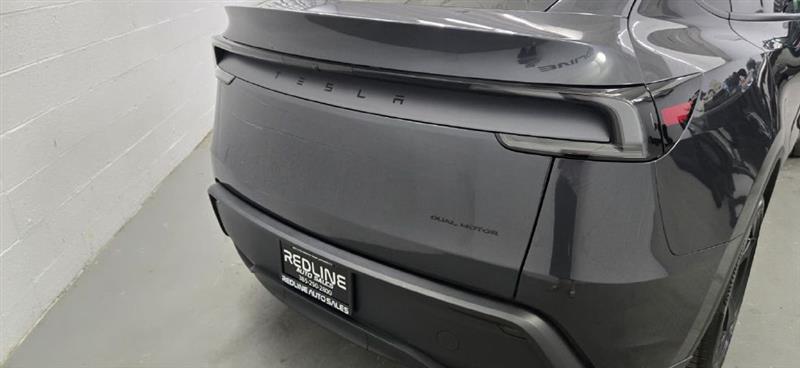 Tesla Model Y Long Range 2026