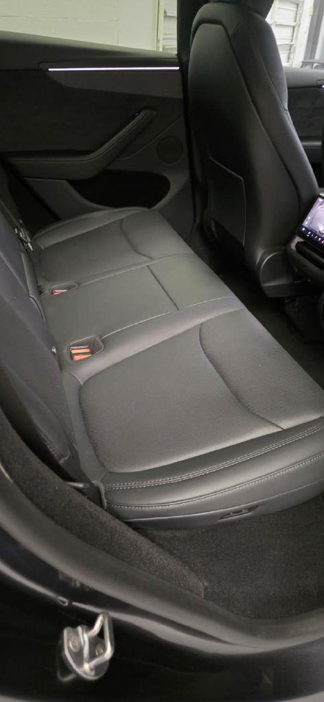 Tesla Model Y Long Range 2026