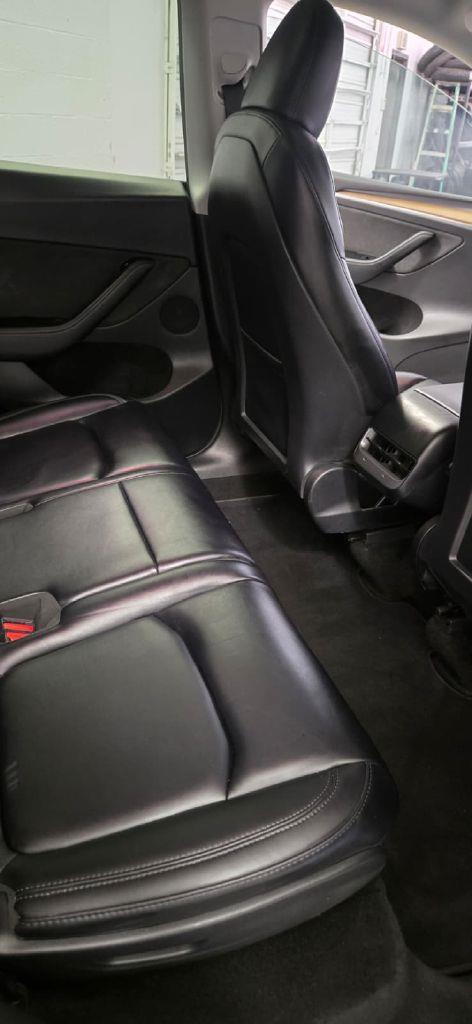 Tesla Model Y Long Range AWD 2023