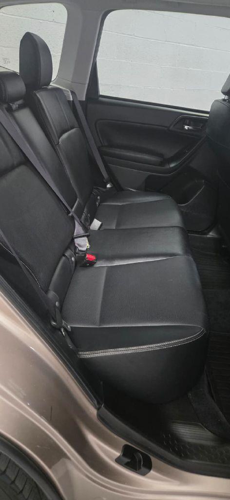 Subaru Forester 2.5i Limited 2014
