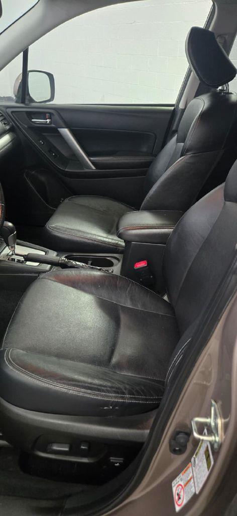 Subaru Forester 2.5i Limited 2014