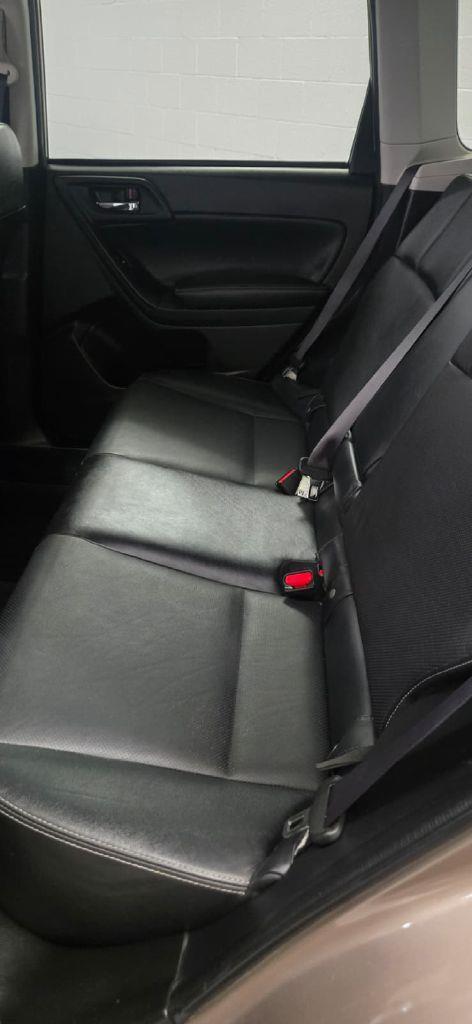 Subaru Forester 2.5i Limited 2014