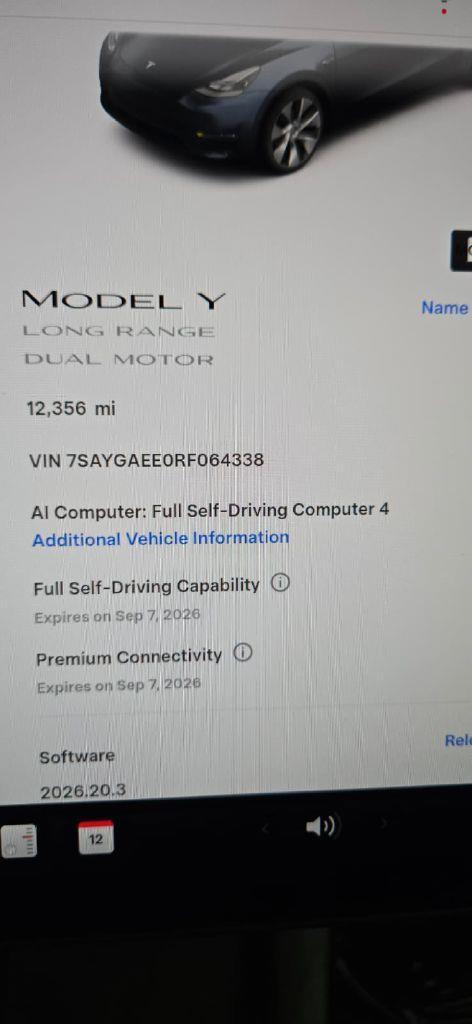 Tesla Model Y Long Range AWD 2024