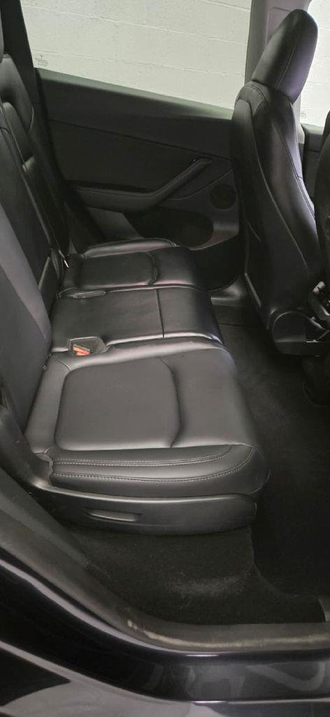Tesla Model Y Long Range AWD 2024