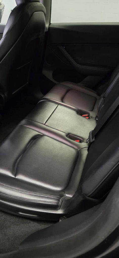 Tesla Model Y Long Range AWD 2024