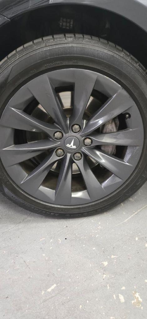 Tesla Model S 100D 2018