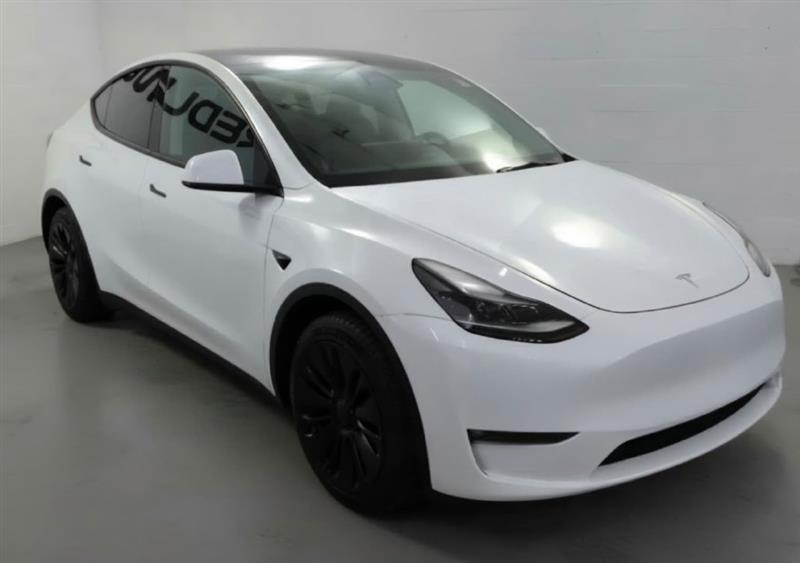 Tesla Model Y Long Range AWD 2023